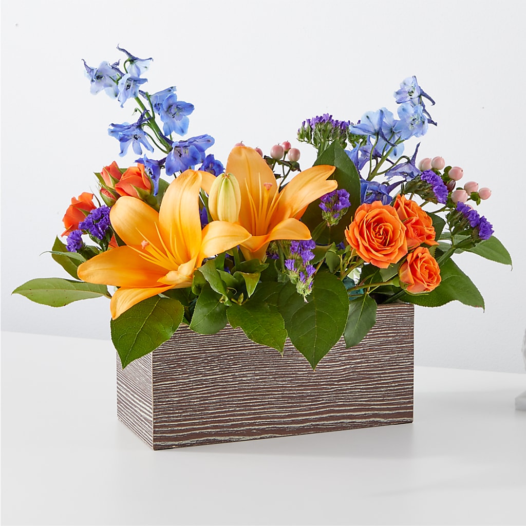 Radiant Citrus Box Bouquet – Raleighflowerexpress Llc, Holly Springs NC