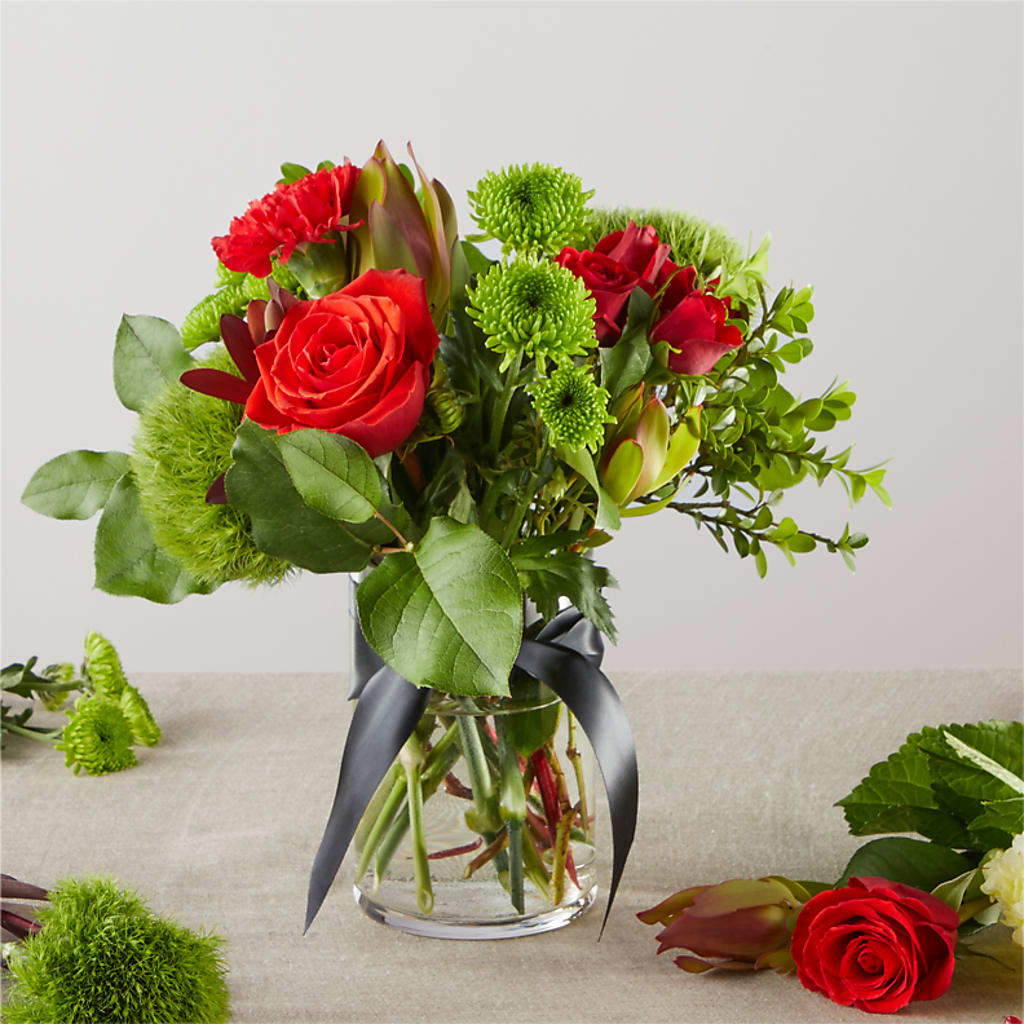 Heritage Kindle – A Florist Original – Raleighflowerexpress Llc, Holly Springs NC