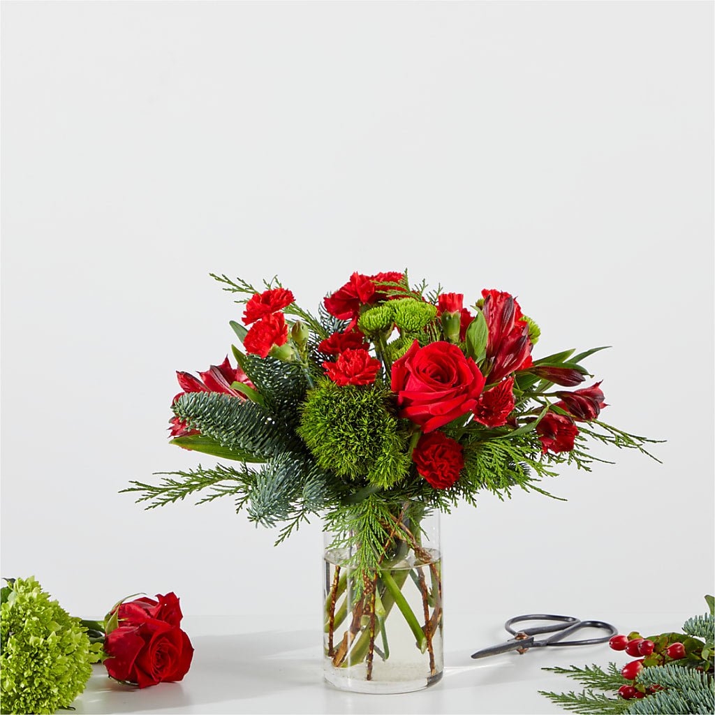 Merry Moment Bouquet – A Florist Original – Raleighflowerexpress Llc, Holly Springs NC
