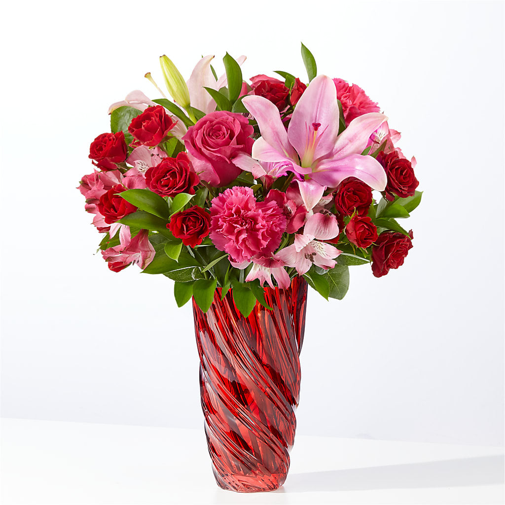 In Love Bouquet with Luxe Swirl Vase – Raleighflowerexpress Llc, Holly Springs NC
