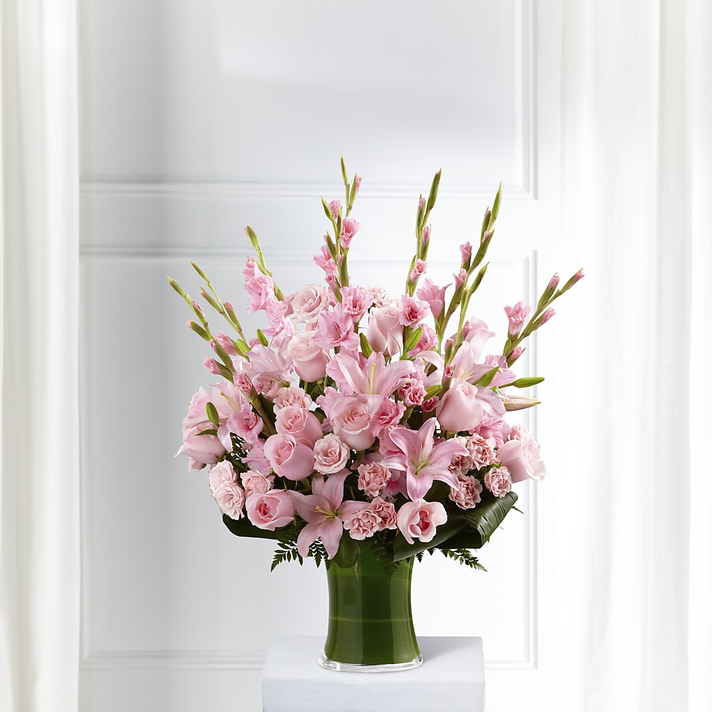 Lovely Tribute Bouquet – Raleighflowerexpress Llc, Holly Springs NC