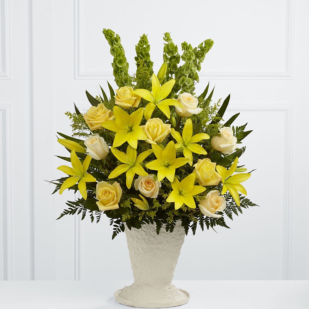 Golden Memories Arrangement – Raleighflowerexpress Llc, Holly Springs NC