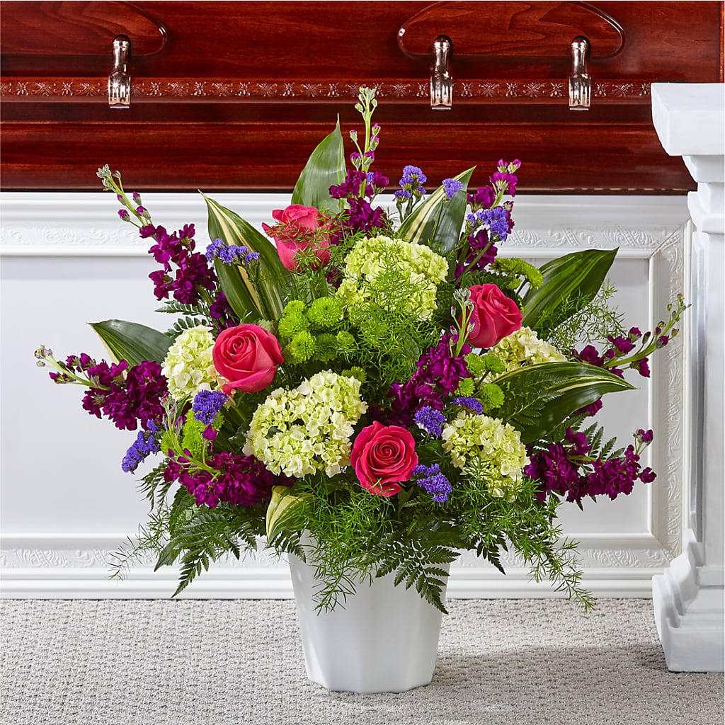 Beautiful Horizons Floor Basket – Raleighflowerexpress Llc, Holly Springs NC