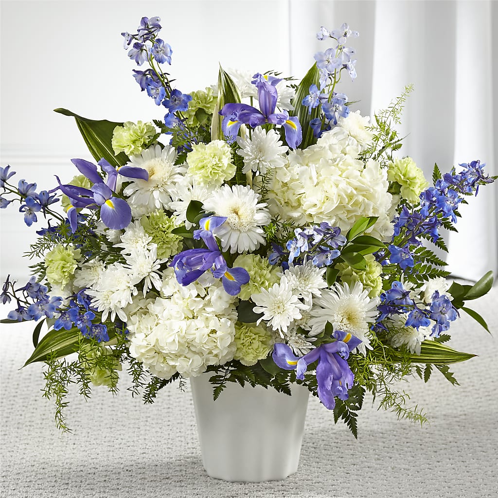 Soft Serenity Floor Basket – Raleighflowerexpress Llc, Holly Springs NC