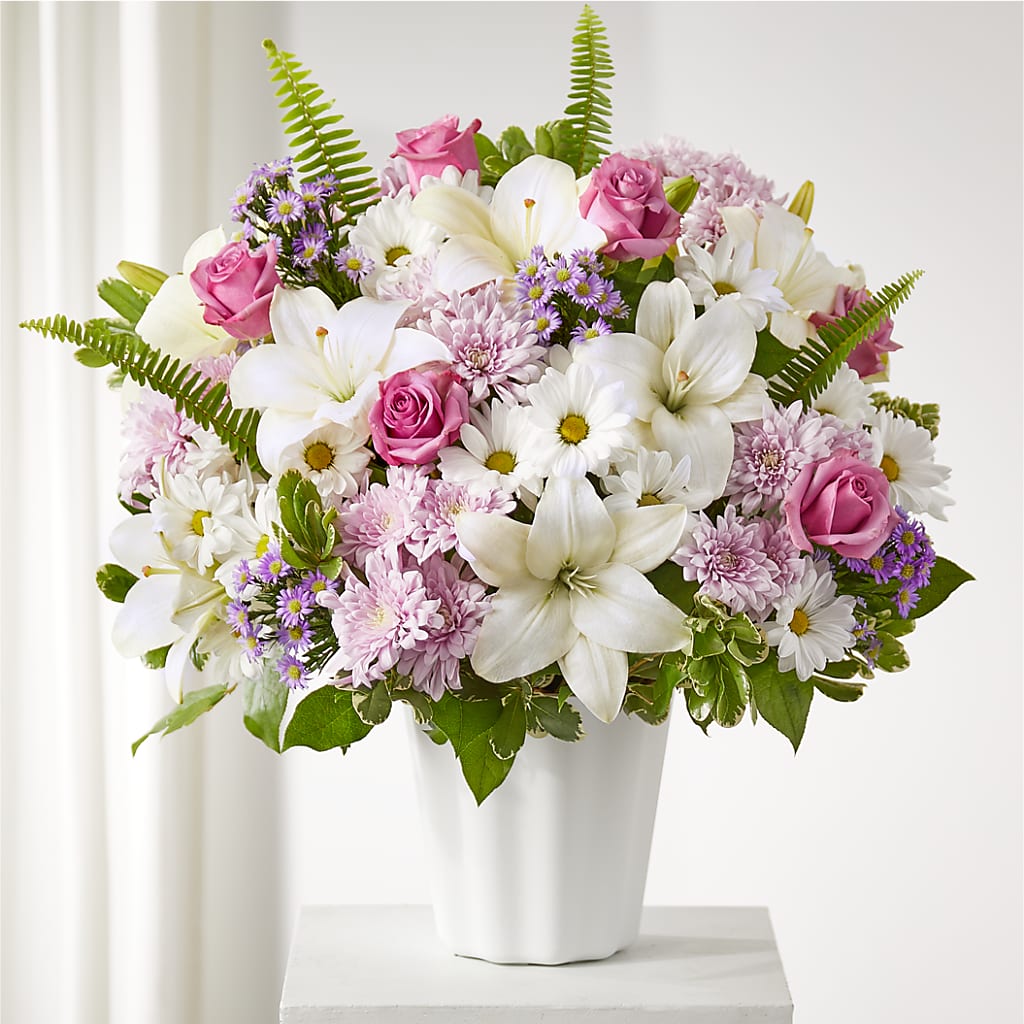 Warmest Thoughts Tabletop Basket – Raleighflowerexpress Llc, Holly Springs NC
