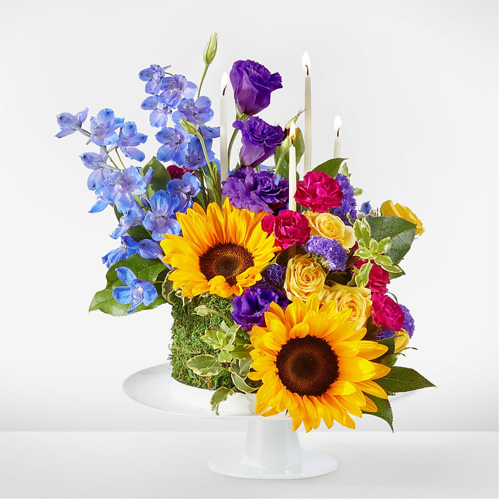 Star of the Day Floral Cake – Raleighflowerexpress Llc, Holly Springs NC