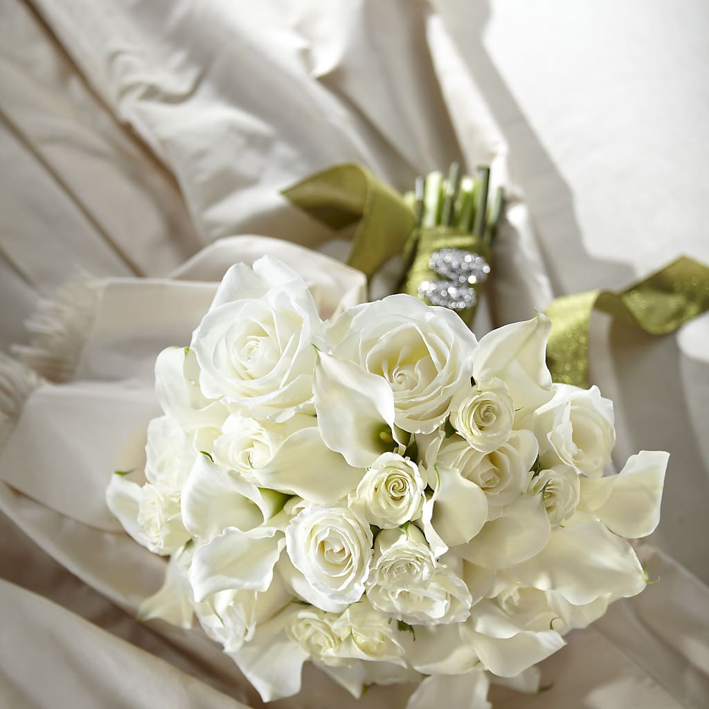 Serene Highness Bouquet – Raleighflowerexpress Llc, Holly Springs NC