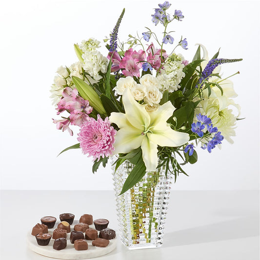 Winter Celebration Bouquet –  Raleighflowerexpress Llc, Holly Springs NC