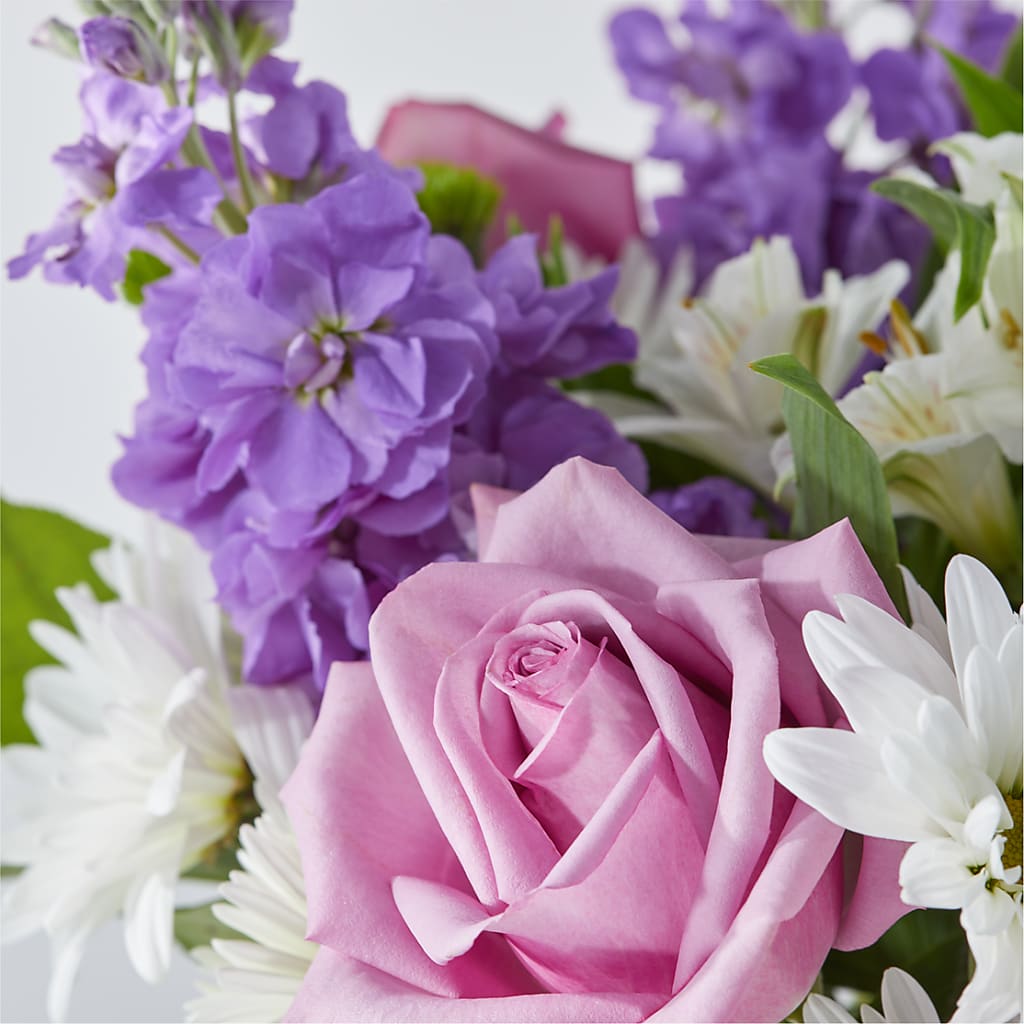Garden of Peace Bouquet –  Raleighflowerexpress Llc, Holly Springs NC