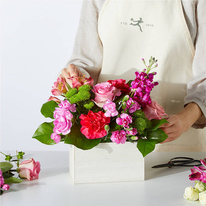 Sweetberry Box – A Florist Original –  Raleighflowerexpress Llc, Holly Springs NC