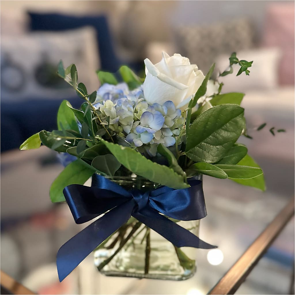 Sky Blue Delight Bouquet –  Raleighflowerexpress Llc, Holly Springs NC