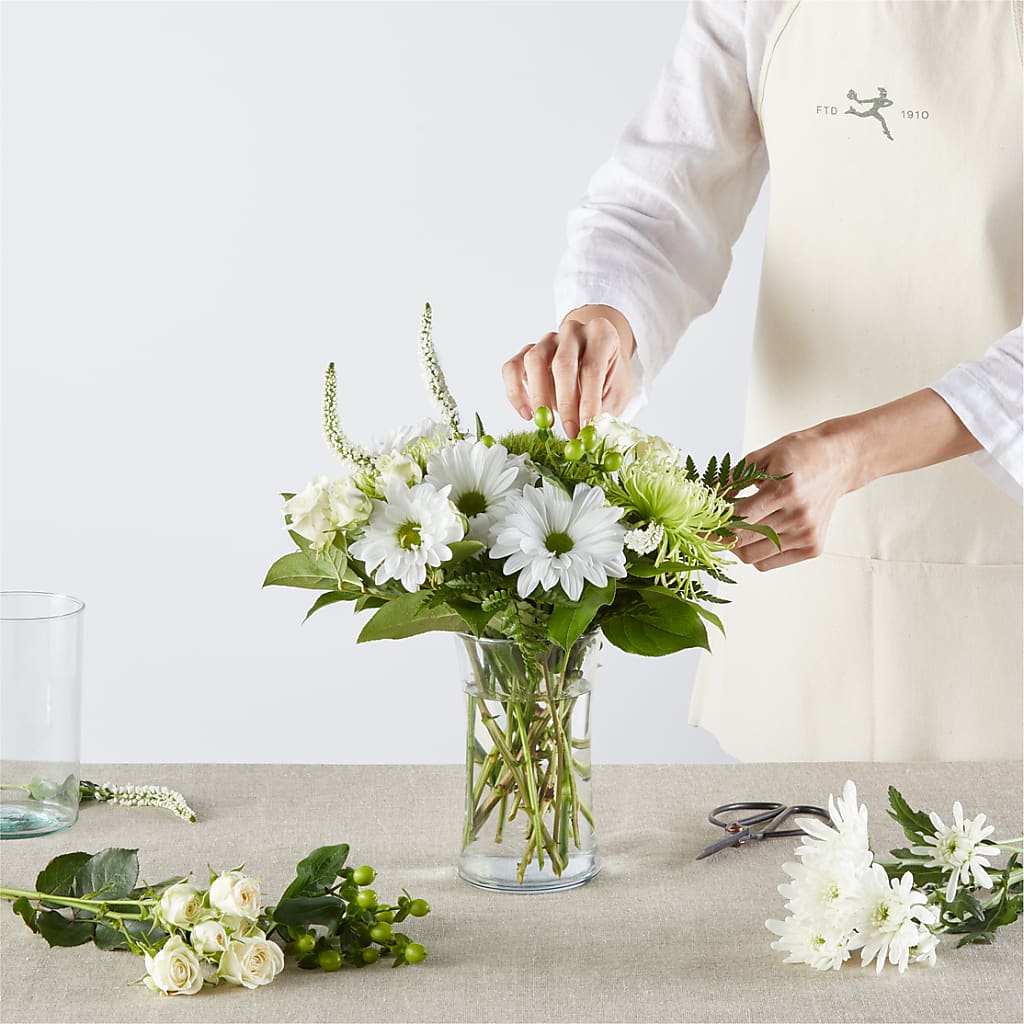 Irish Garden - A Florist Original –  Raleighflowerexpress Llc, Holly Springs NC