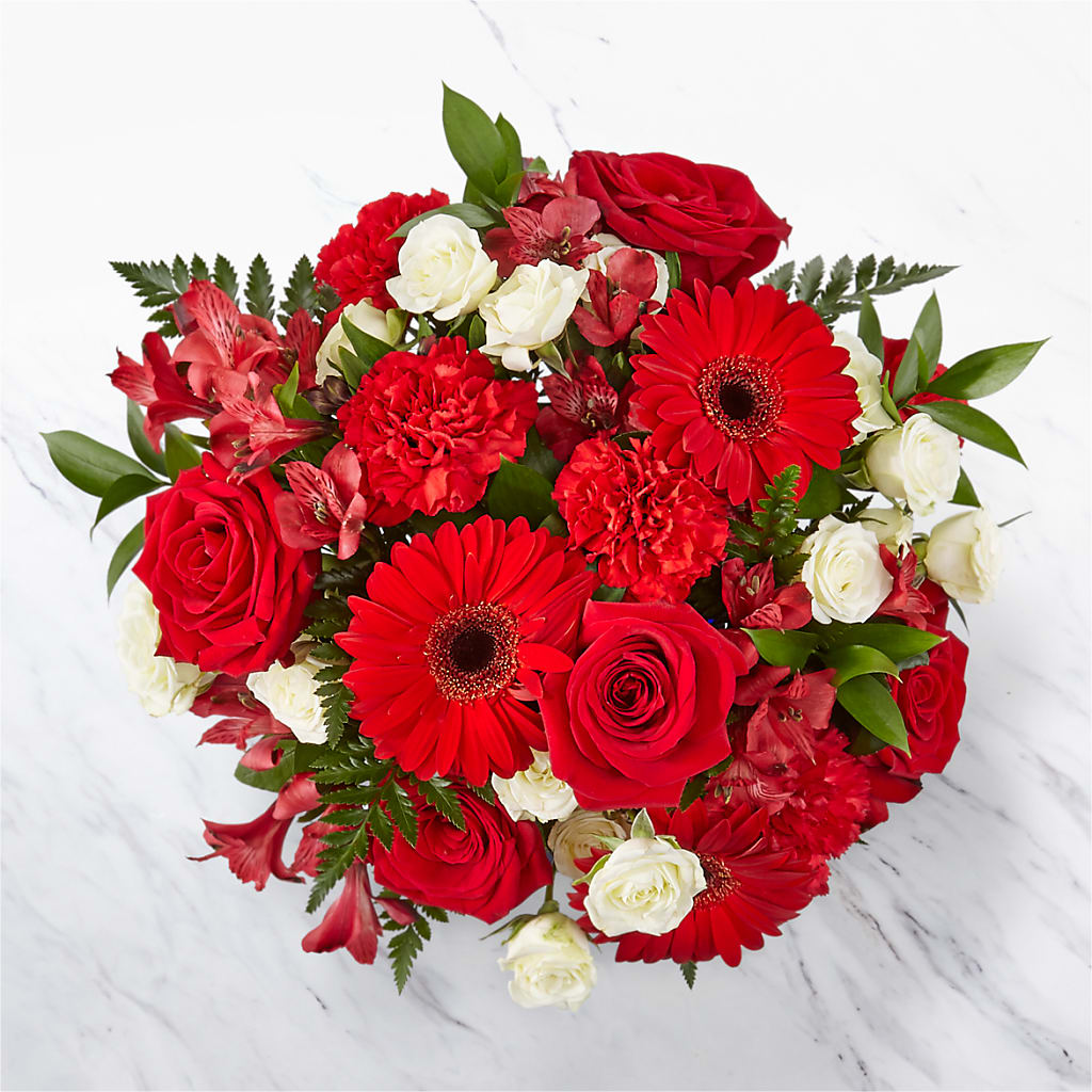 Hearts Embrace Bouquet –  Raleighflowerexpress Llc, Holly Springs NC