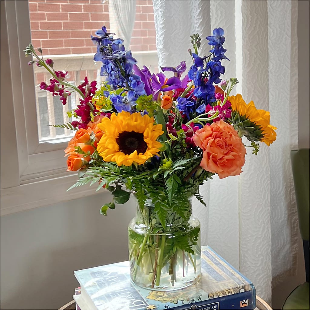 Rays of Life Bouquet –  Raleighflowerexpress Llc, Holly Springs NC