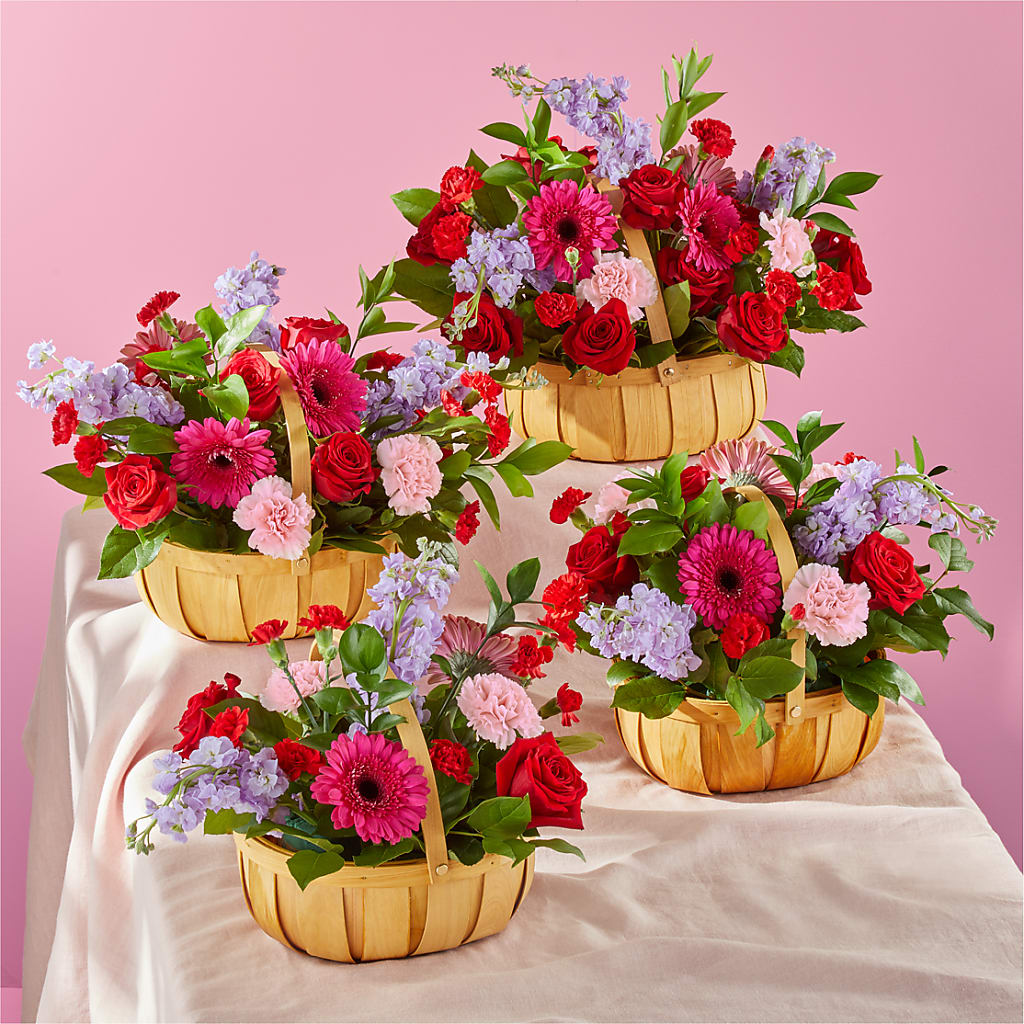 Pink Picnic Basket –  Raleighflowerexpress Llc, Holly Springs NC