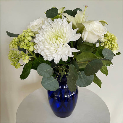 Snowy Dreams Bouquet –  Raleighflowerexpress Llc, Holly Springs NC