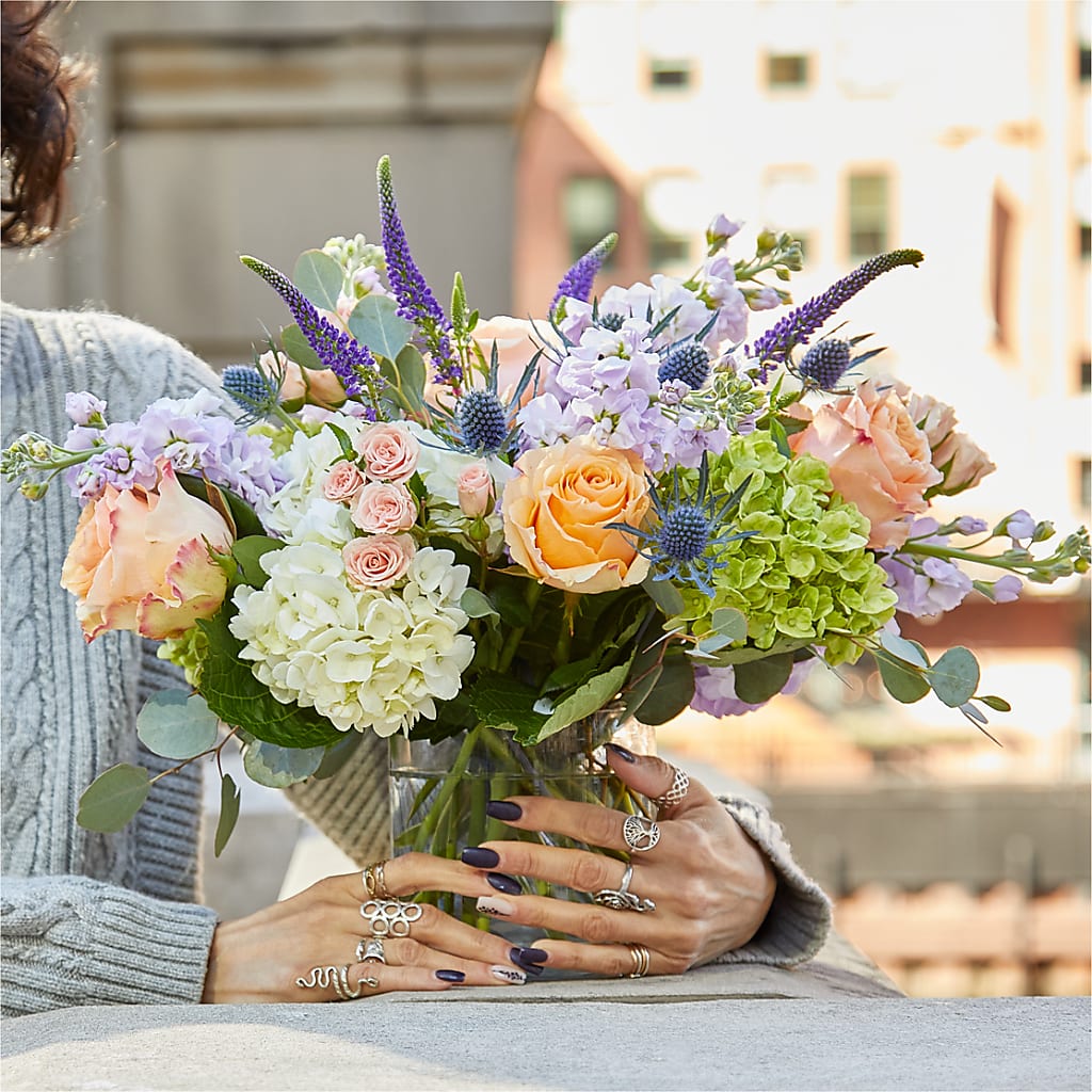 Porch Swing Bouquet –  Raleighflowerexpress Llc, Holly Springs NC