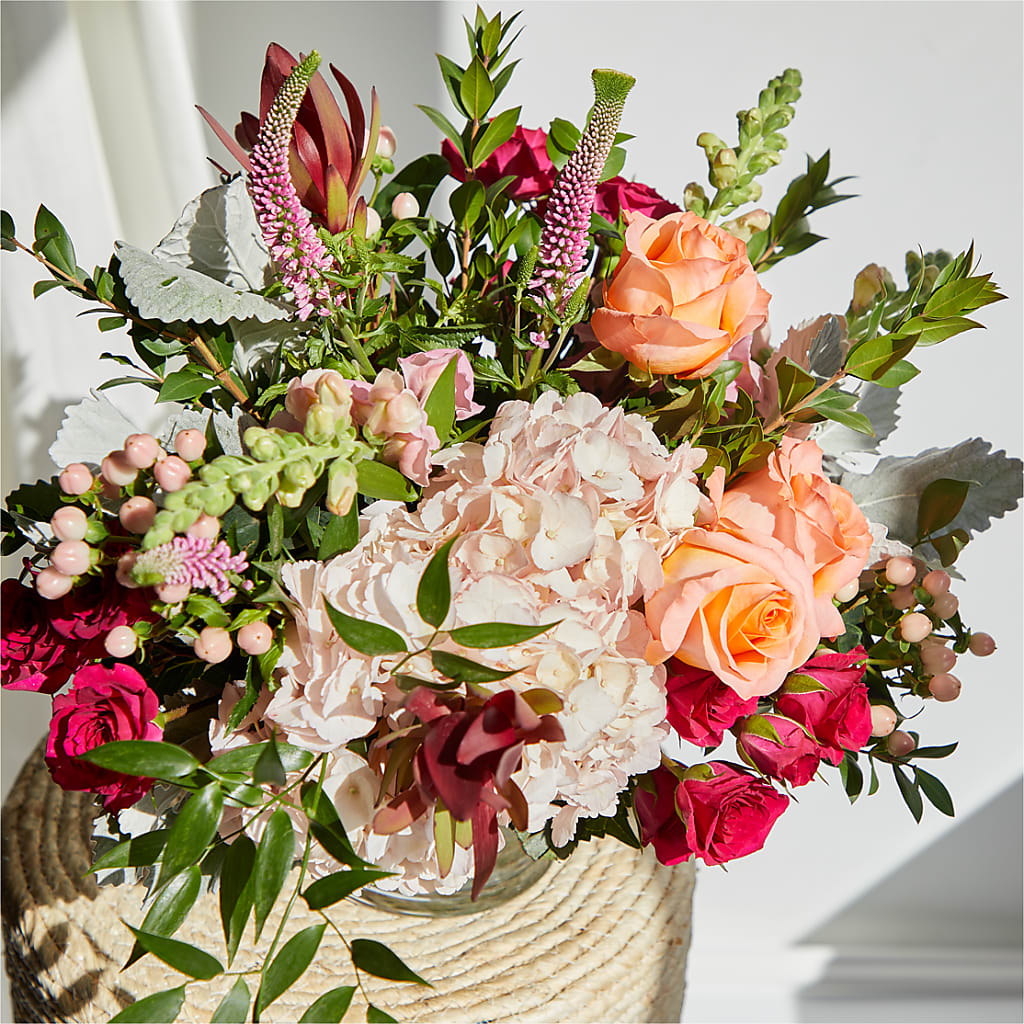 Glitz & Glam Bouquet –  Raleighflowerexpress Llc, Holly Springs NC