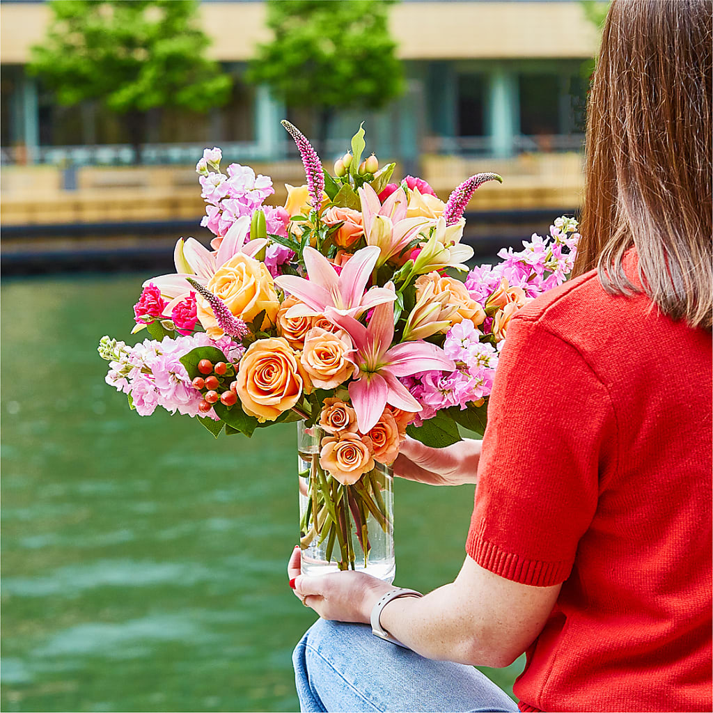 Bisous Bouquet –  Raleighflowerexpress Llc, Holly Springs NC