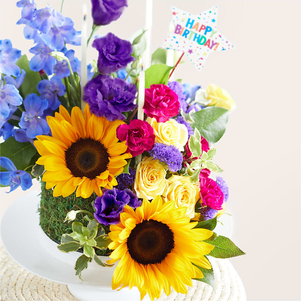 Star of the Day Floral Cake –  Raleighflowerexpress Llc, Holly Springs NC